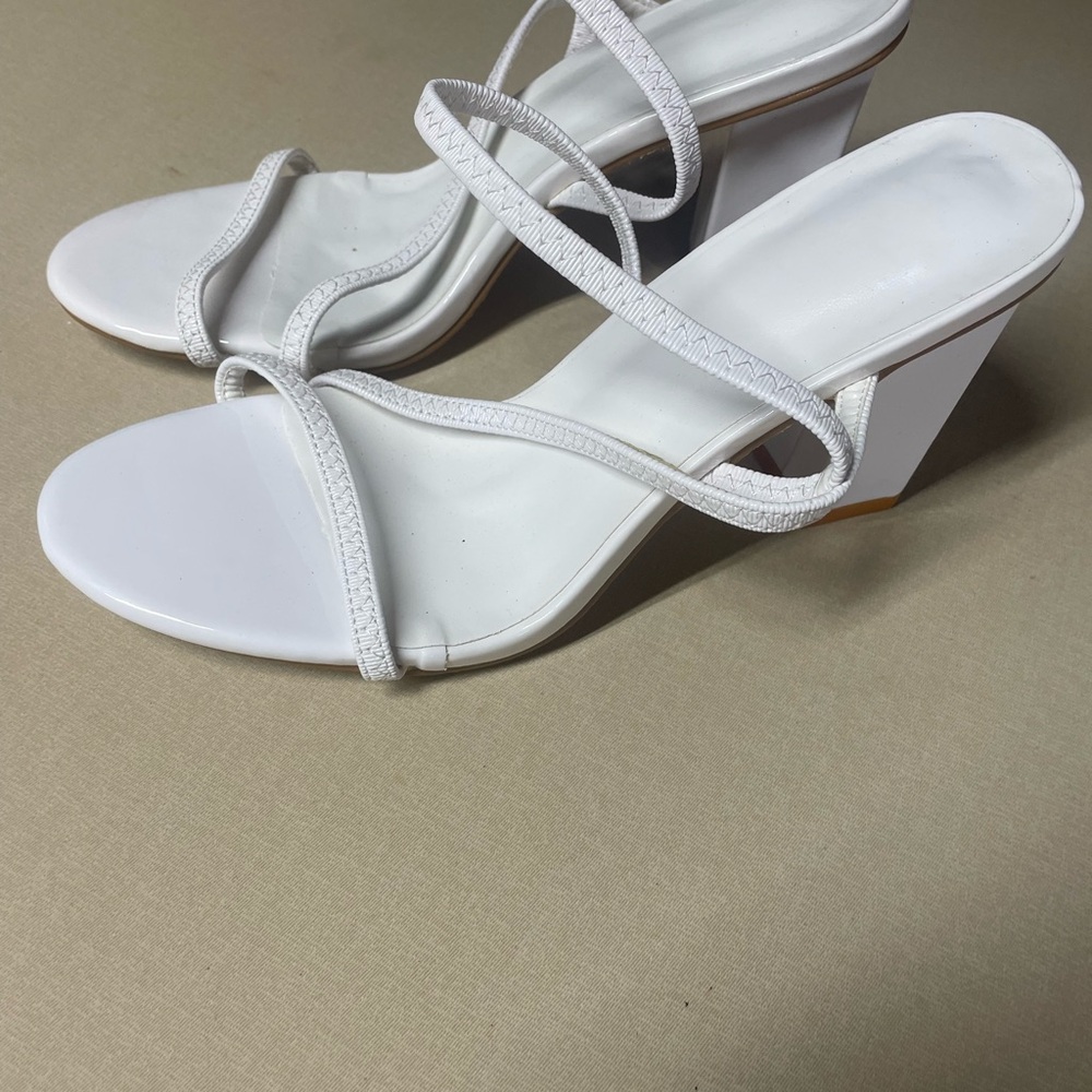 Elegant White Strappy Wedge Sandals